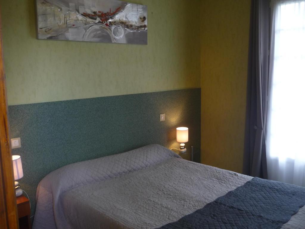 Bed and Breakfast Le Miramont Orincles Pokoj fotografie