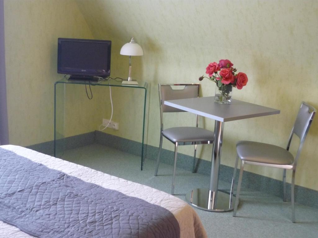 Bed and Breakfast Le Miramont Orincles Pokoj fotografie